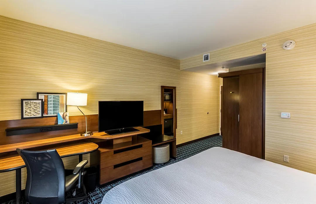 Fairfield Inn & Suites By Marriott Butte-1