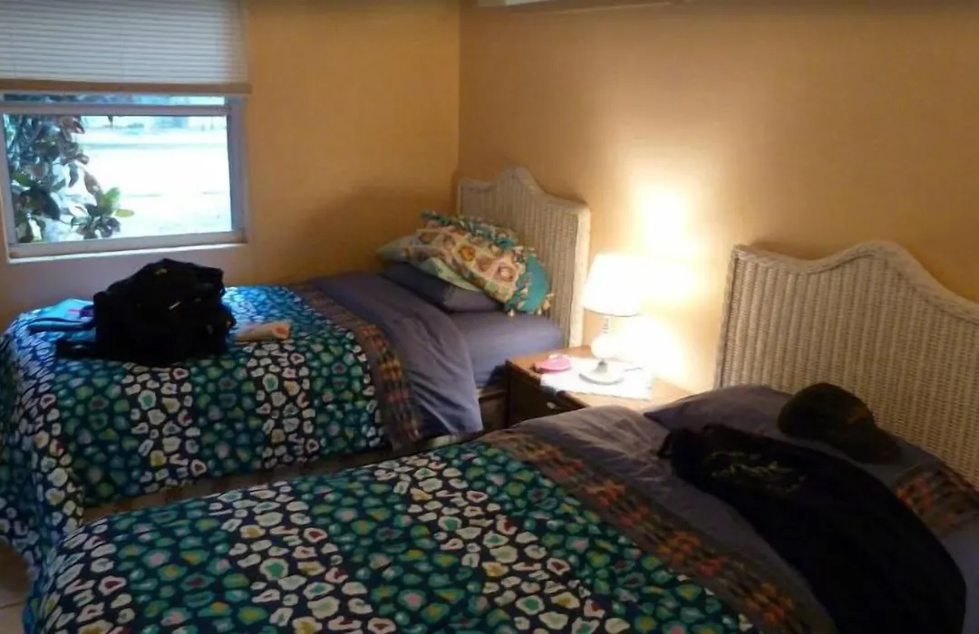 Grove City Motel-1