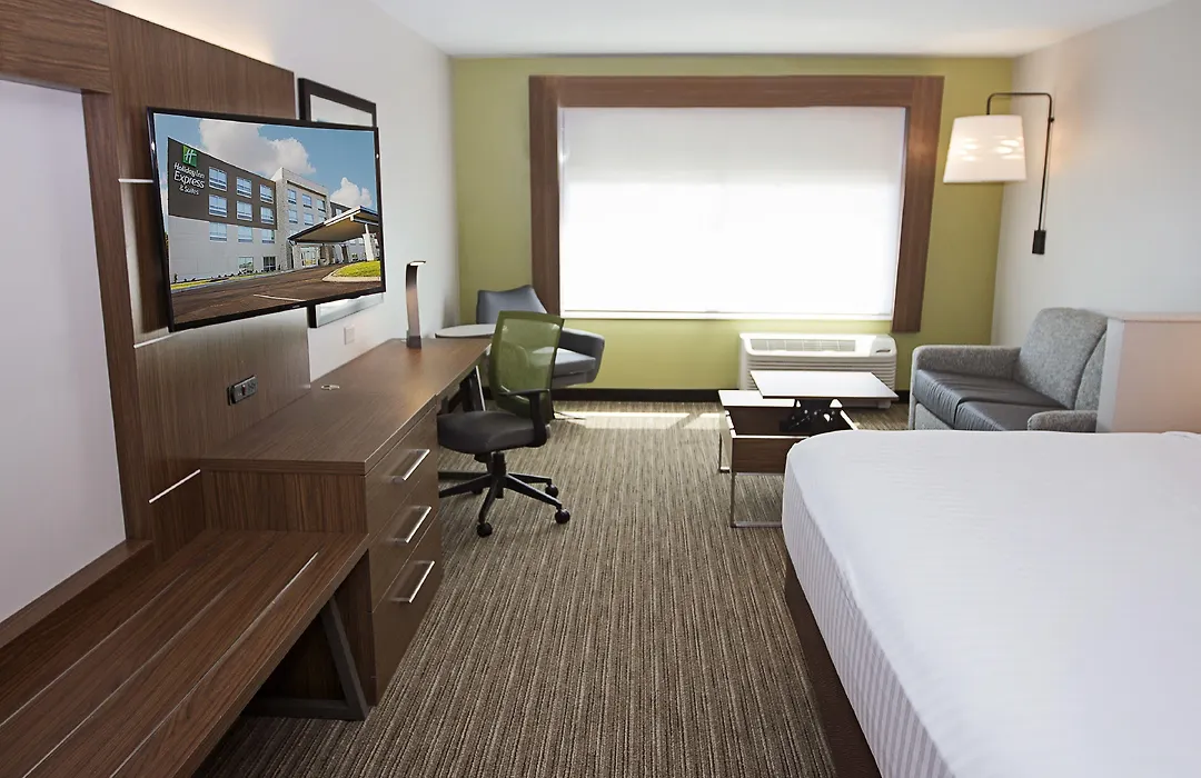 Holiday Inn Express & Suites Greenwood Mall By Ihg-1