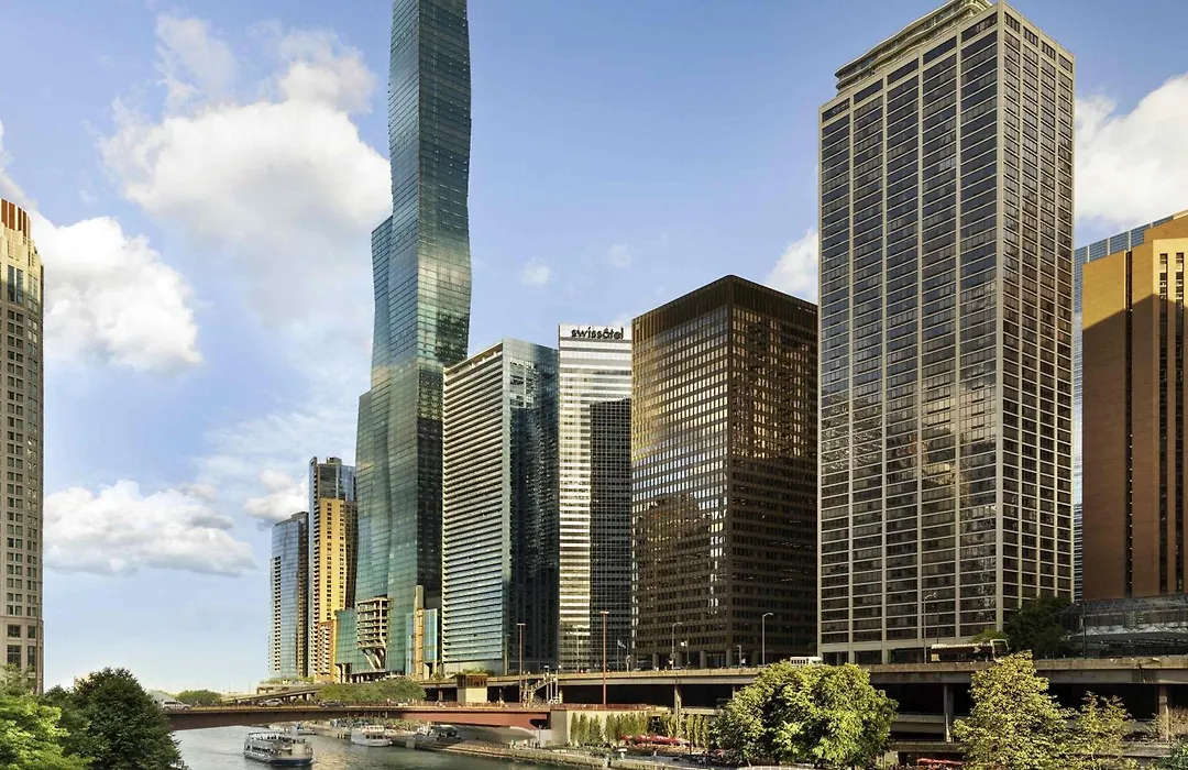 Swissotel Chicago-1