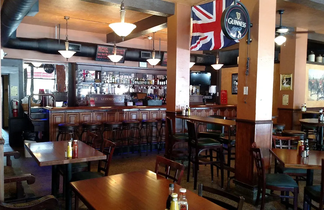 Ye Old English Inn-1