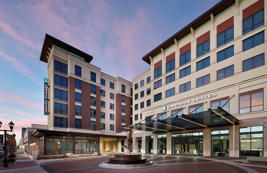 Embassy Suites Amarillo Downtown-1