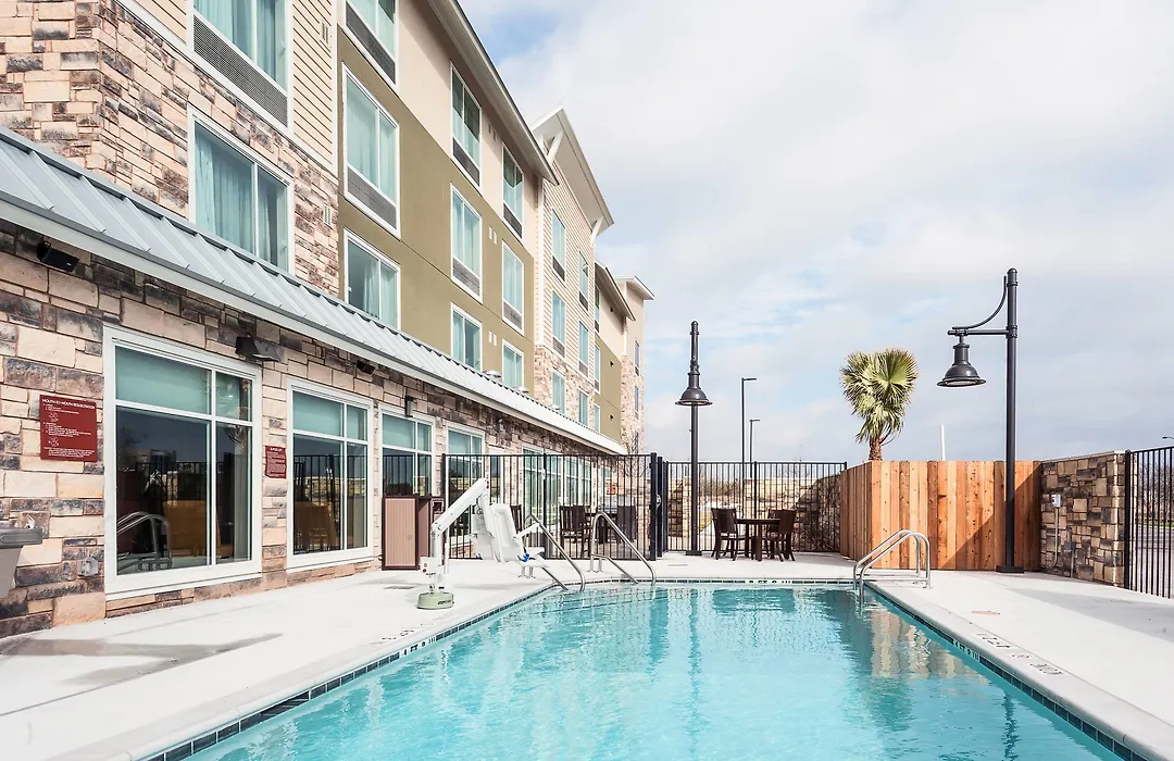 Towneplace Suites By Marriott Austin Parmer/Tech Ridge-1