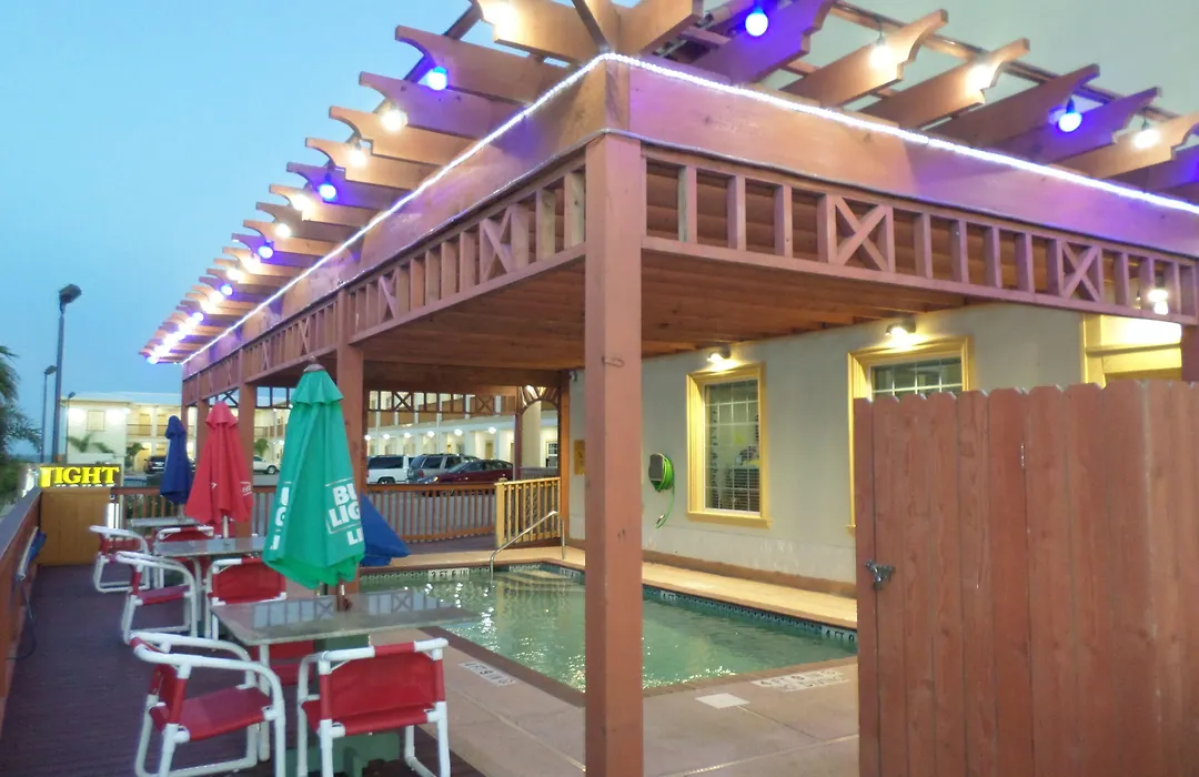 Lighthouse Inn-1