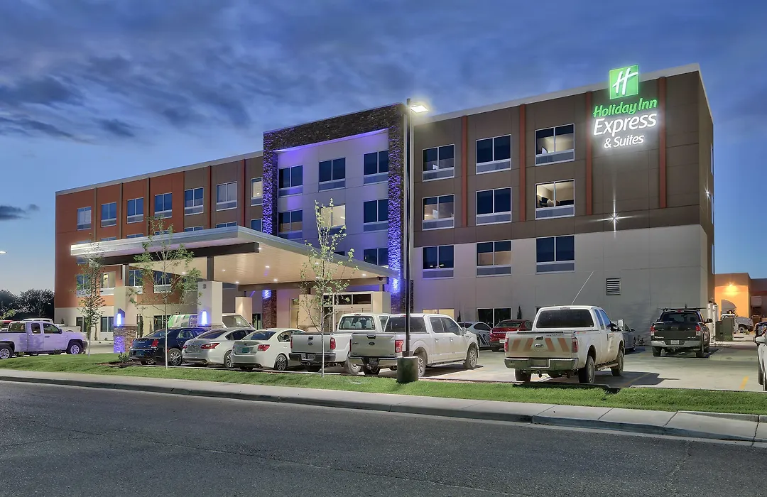 Holiday Inn Express & Suites - Roswell By Ihg-1