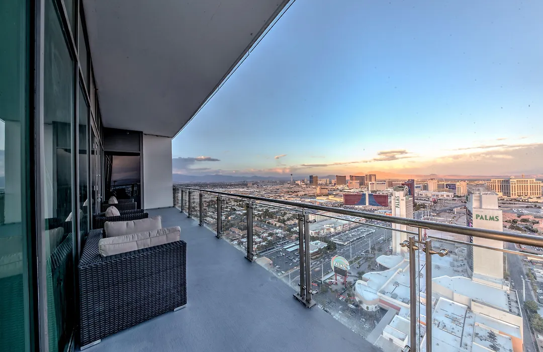 Palms Place One Bedroom Suite 1220 Sqft-1