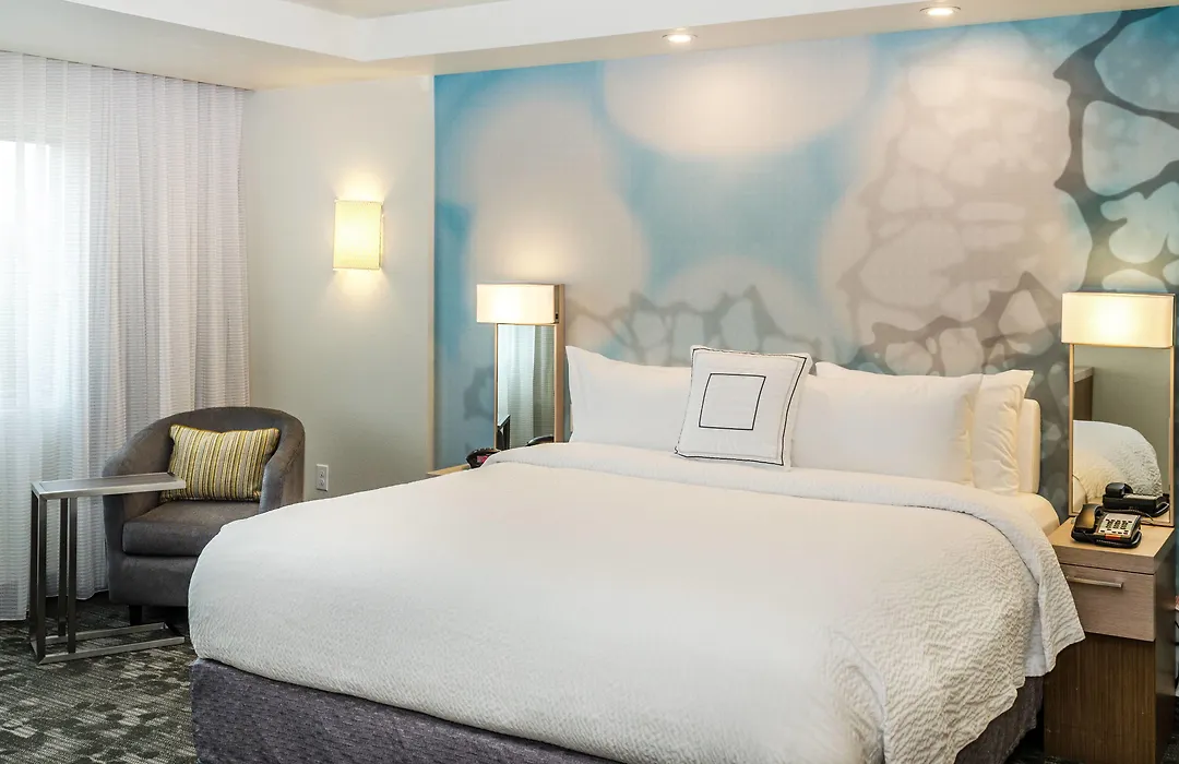 Courtyard By Marriott Somerset-1