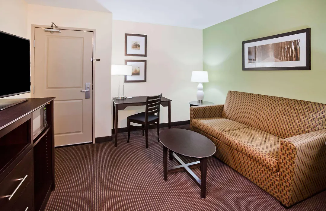 Americinn By Wyndham Dewitt-1