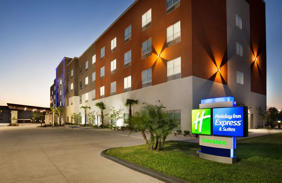 Holiday Inn Express & Suites - Mcallen - Medical Center Area By Ihg-1