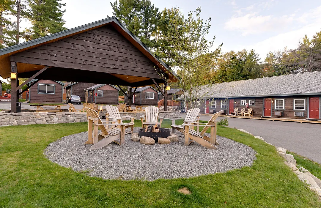 Cobble Mountain Lodge-1