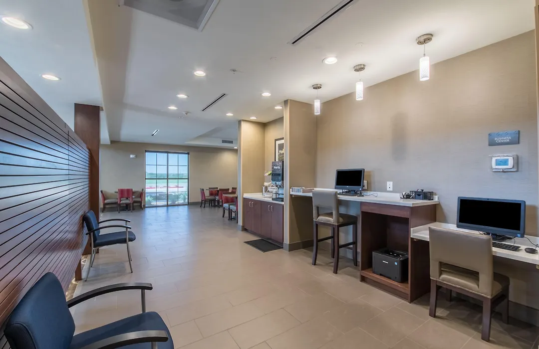 Comfort Suites Kyle-1