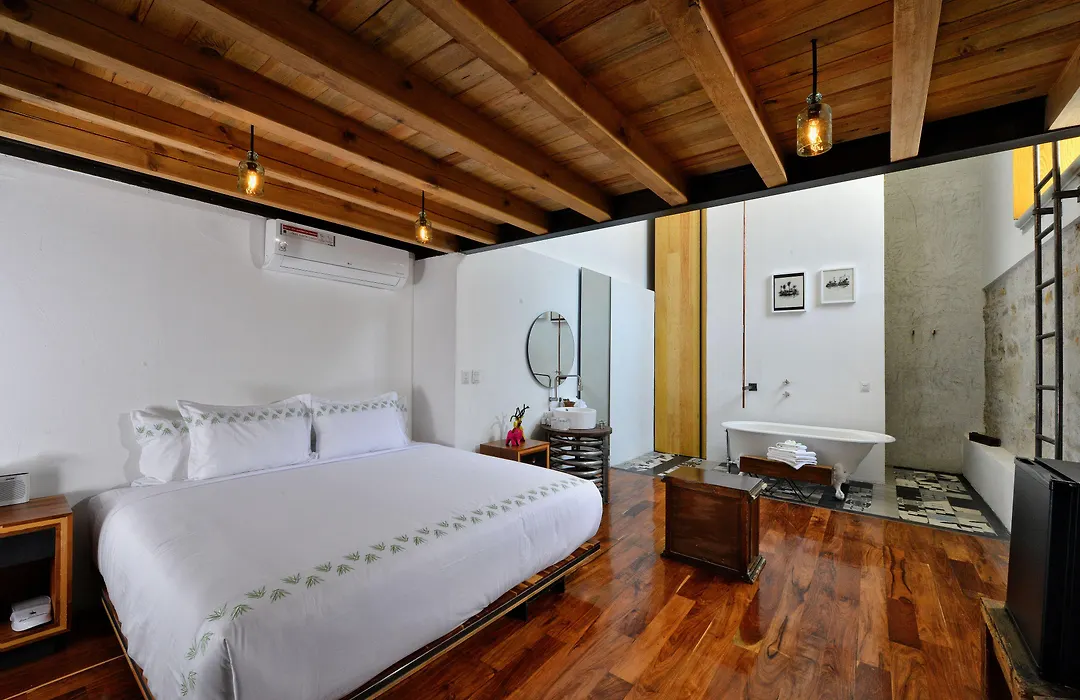 Hotel Los Amantes-1
