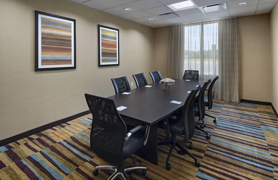 Fairfield Inn & Suites By Marriott Dublin-1