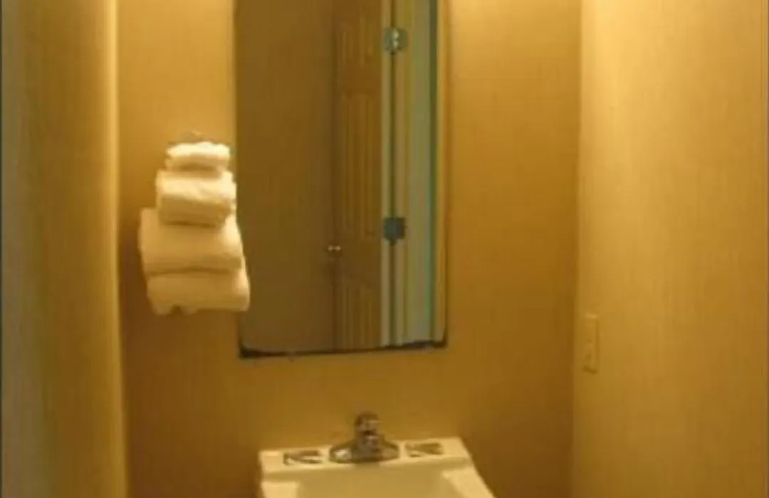 Sandpiper Motel-1