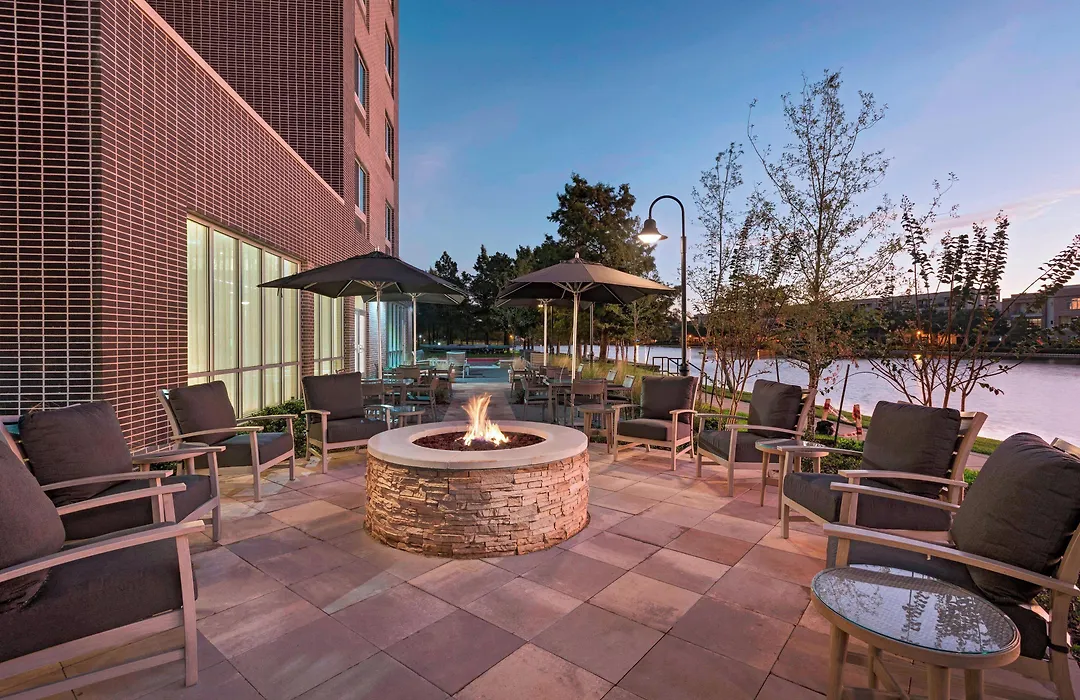 Courtyard By Marriott Houston Sugar Land/Lake Pointe-1