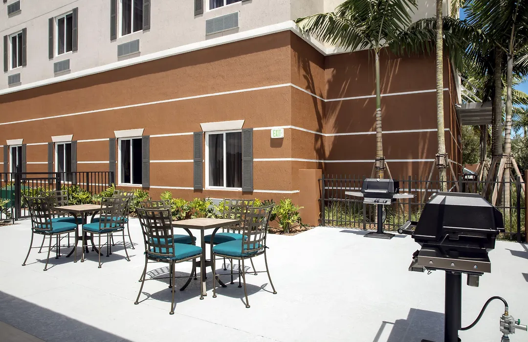 Candlewood Suites - Miami Exec Airport - Kendall By Ihg-1