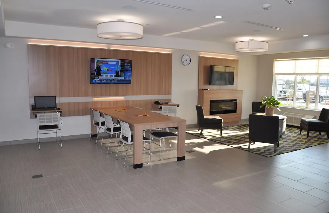 Microtel Inn & Suites By Wyndham Lubbock-1
