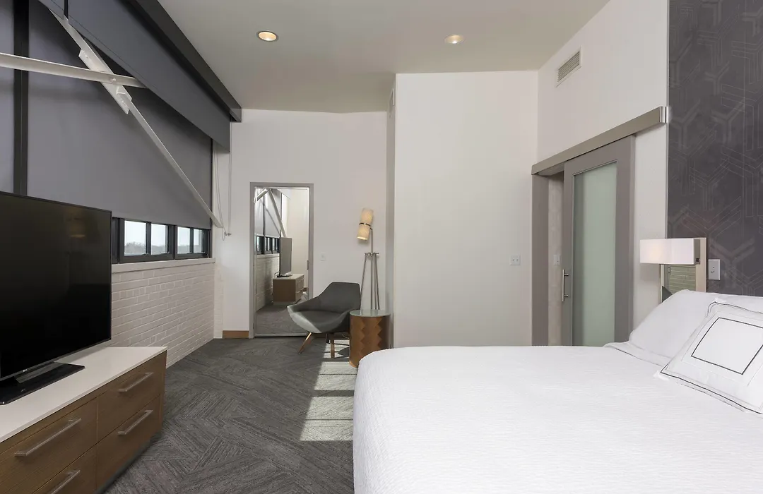 Courtyard By Marriott Waterloo Cedar Falls-1