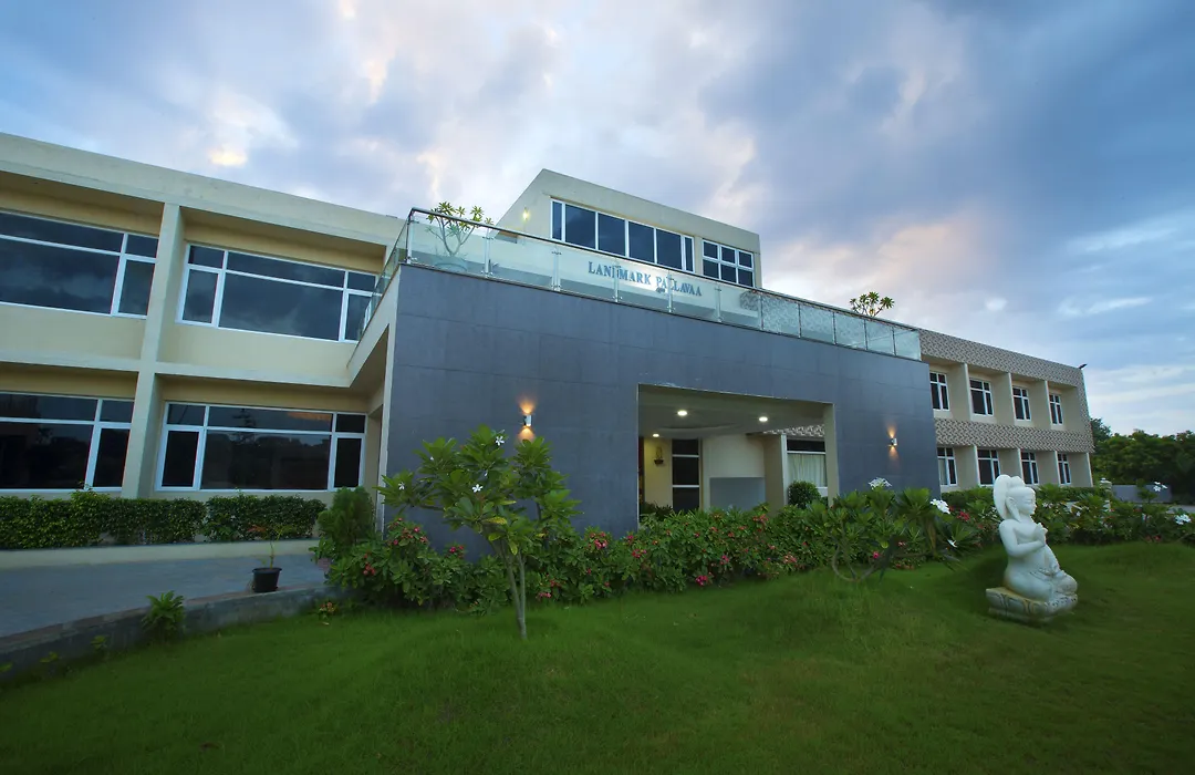 Landmark Pallavaa Beach Resorts Mahabalipuram-1