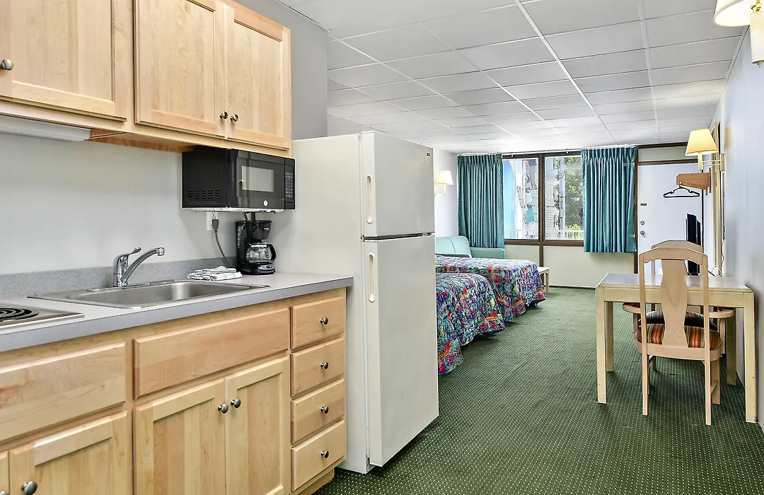 Surf Inn Suites-1
