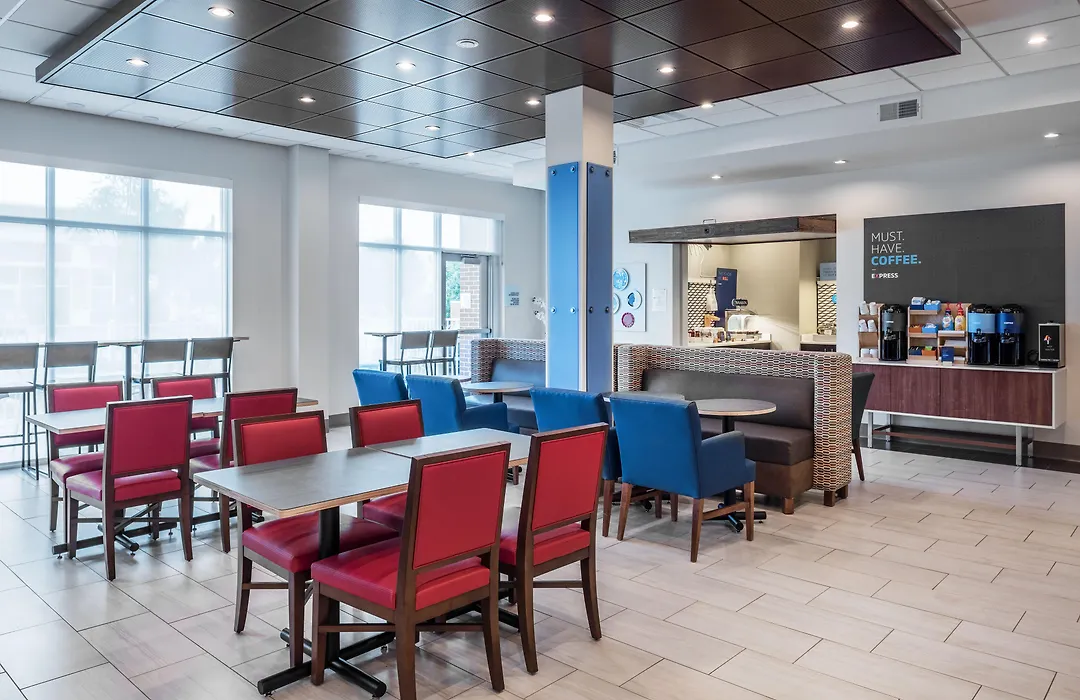 Holiday Inn Express & Suites St. Louis - Chesterfield By Ihg-1
