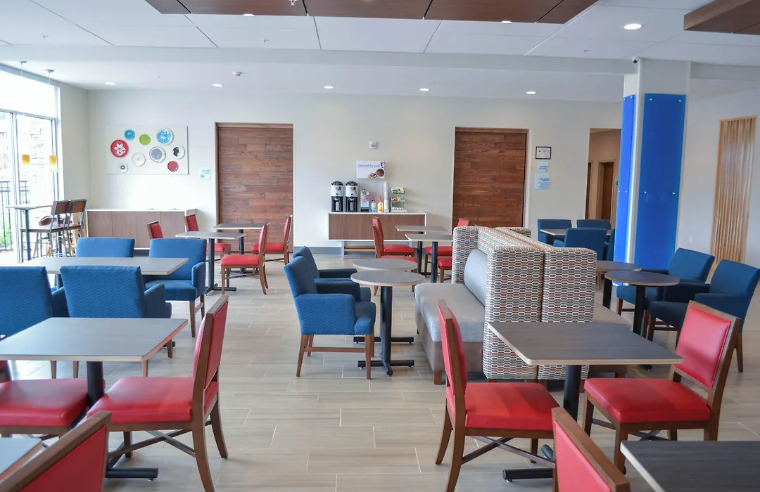 Holiday Inn Express & Suites Raleigh Airport - Brier Creek By Ihg-1