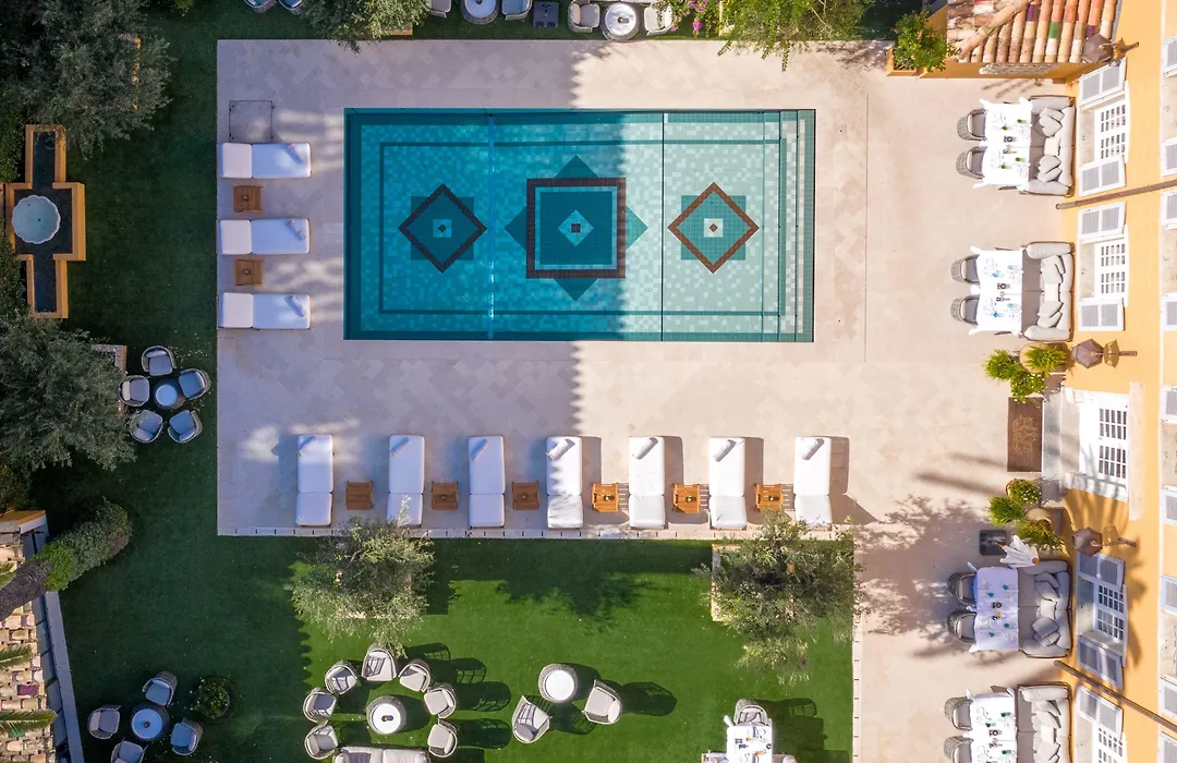Airelles Pan Dei Palais-1