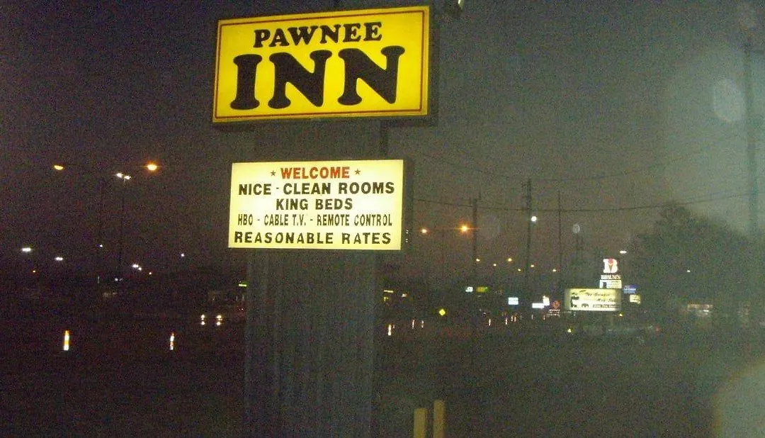 Pawnee Inn-1
