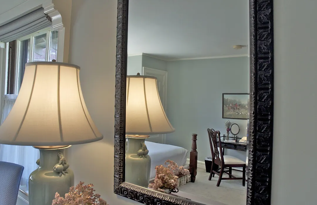 Hilltop Inn-1