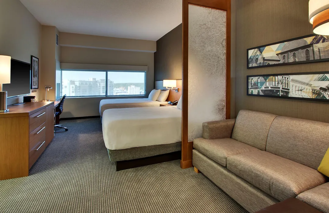 Hyatt Place Iowa City Downtown-1