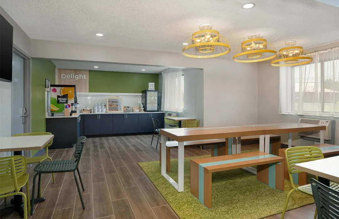 Spark By Hilton Carlisle South-1