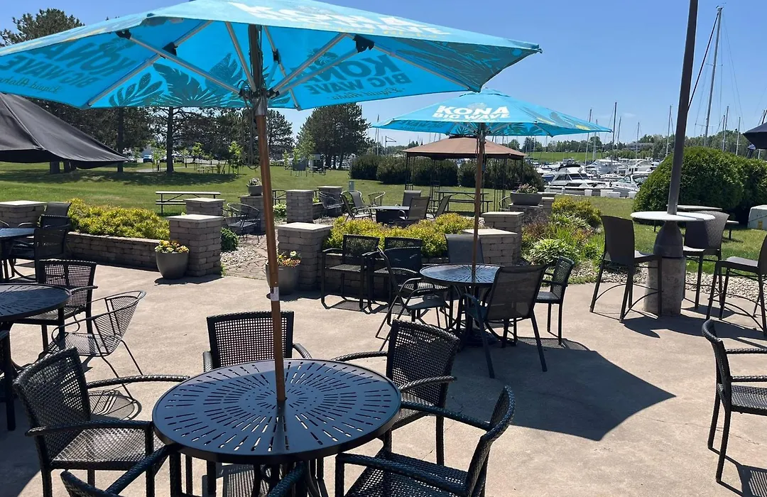 Barkers Island Inn Resort & Conference Center-1