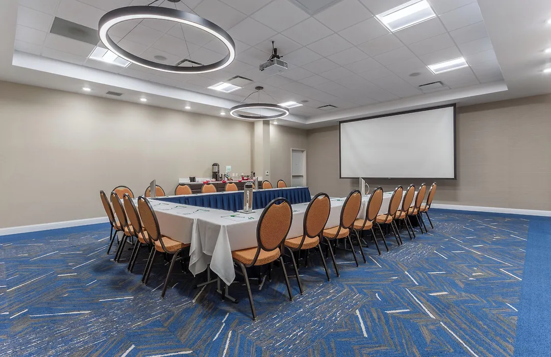 Holiday Inn & Suites - Jefferson City By Ihg-1