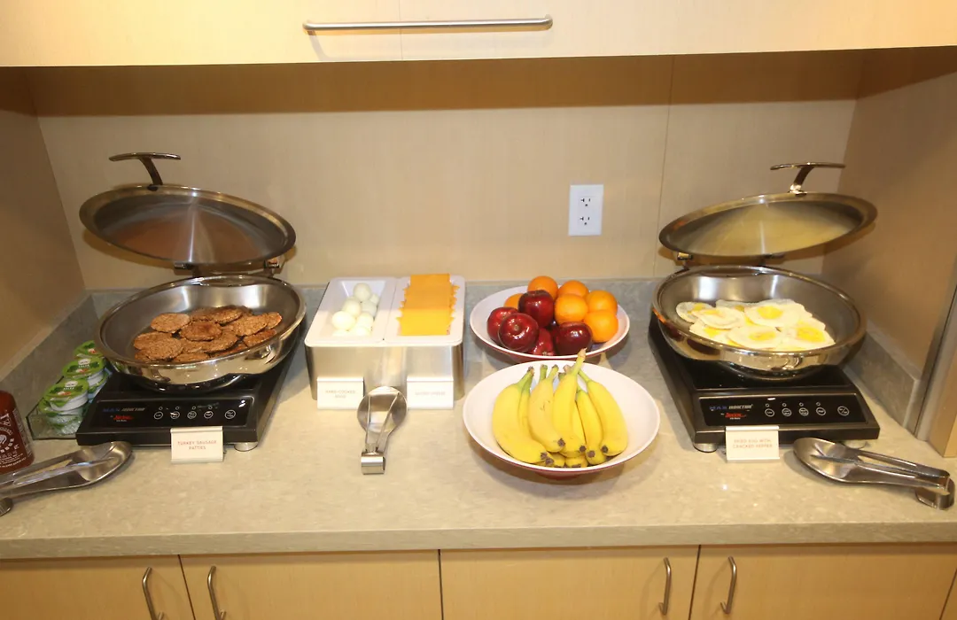 Towneplace Suites By Marriott Charleston-North Charleston-1