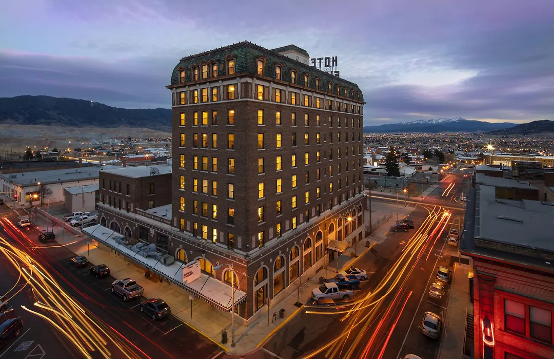 Finlen Hotel And Motor Inn-1