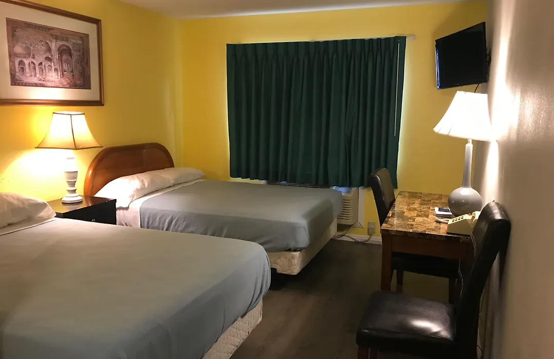 777 Motor Inn-1