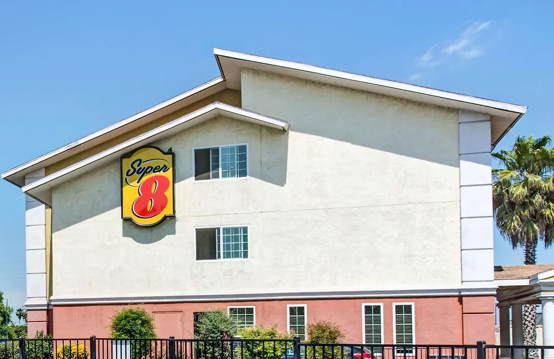 Super 8 By Wyndham Sacramento/Florin Rd-1