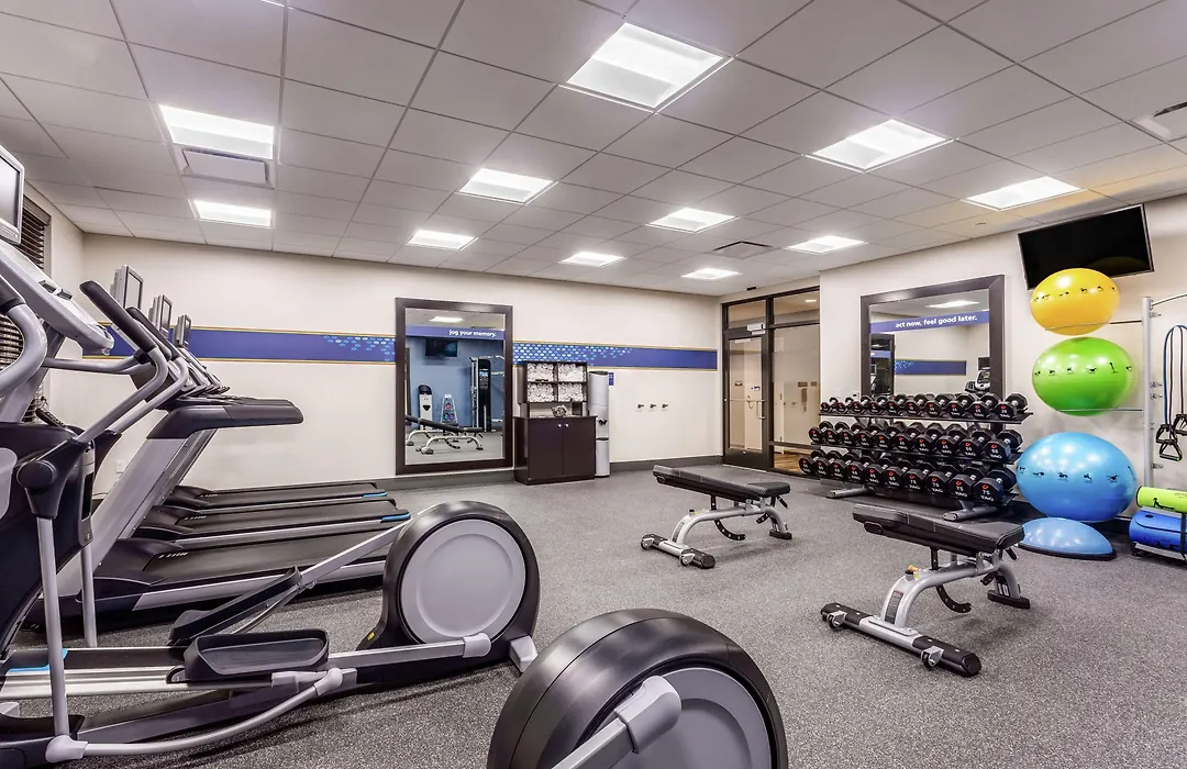 Hampton Inn & Suites Kittery-Portsmouth-1