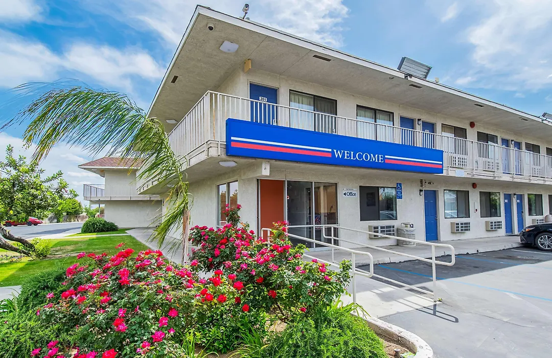 Motel 6-Bakersfield, Ca - Airport-1