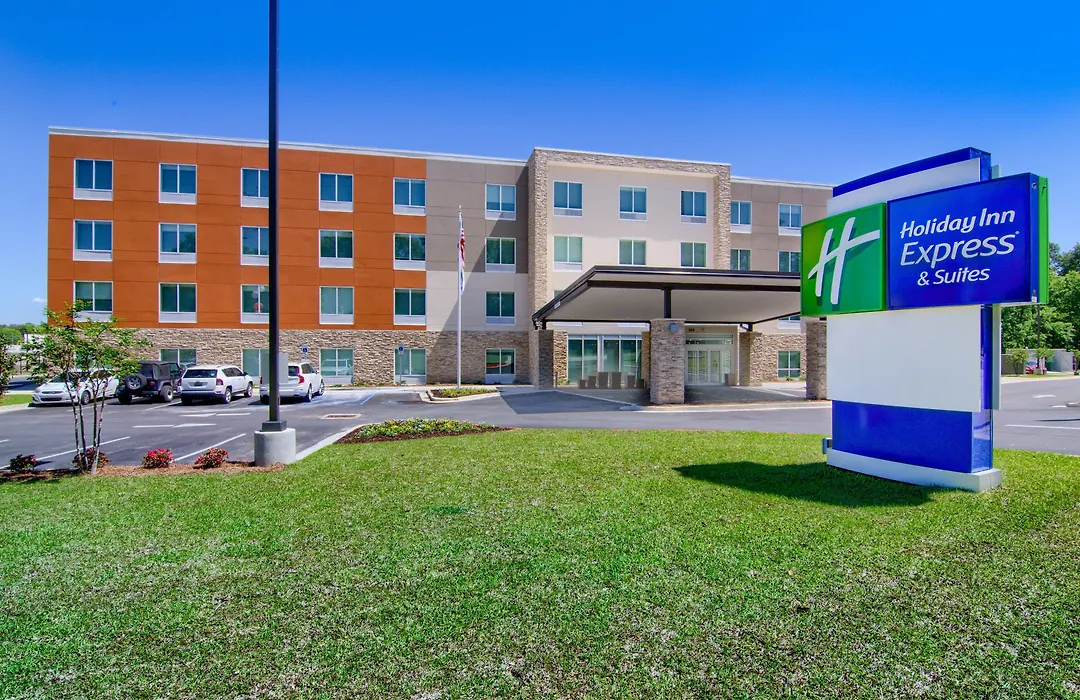 Holiday Inn Express & Suites Mobile - University Area By Ihg-1