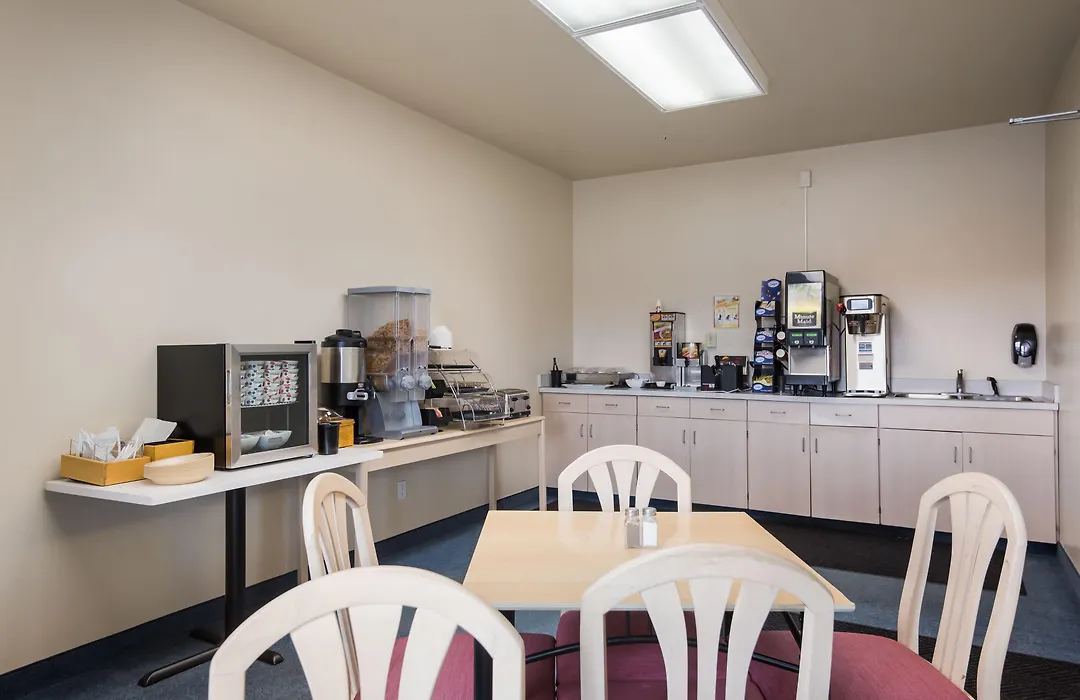 Red Lion Inn & Suites Butte-1