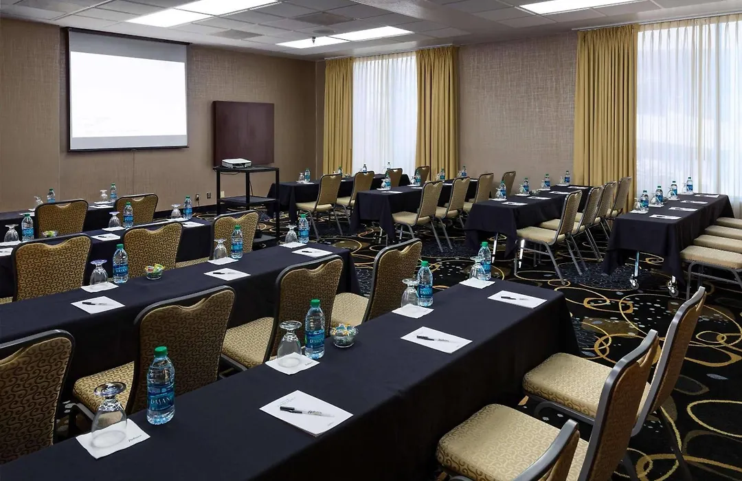 Radisson Hotel Bismarck-1