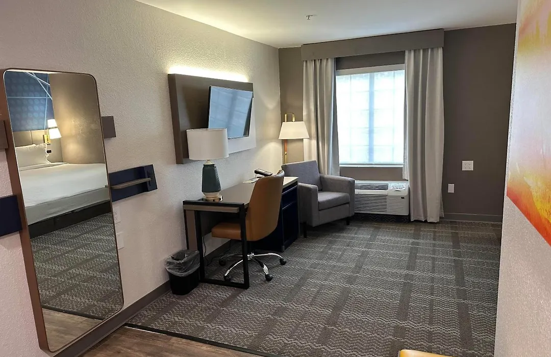 Comfort Inn & Suites Savannah Airport-1