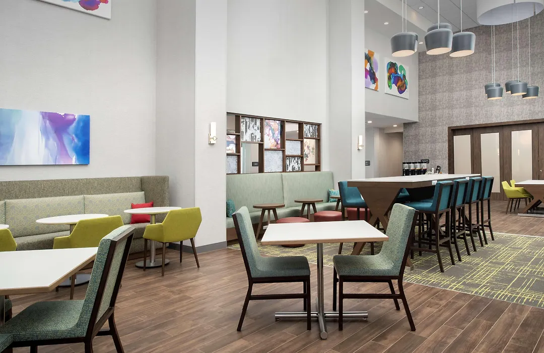 Hampton Inn & Suites Charlotte Airport Lake Pointe-1