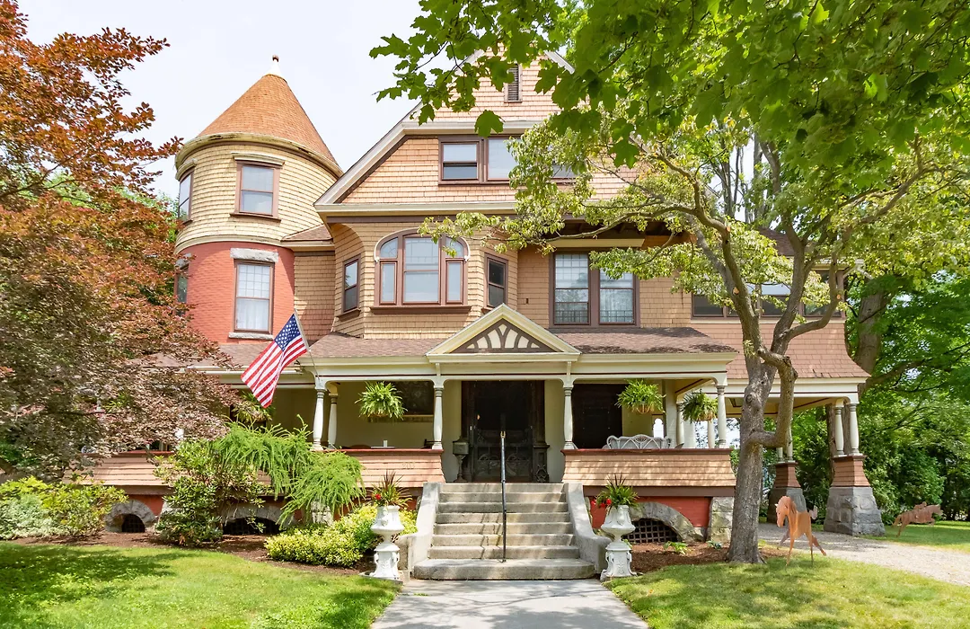 Saratoga Dreams Bed And Breakfast-1