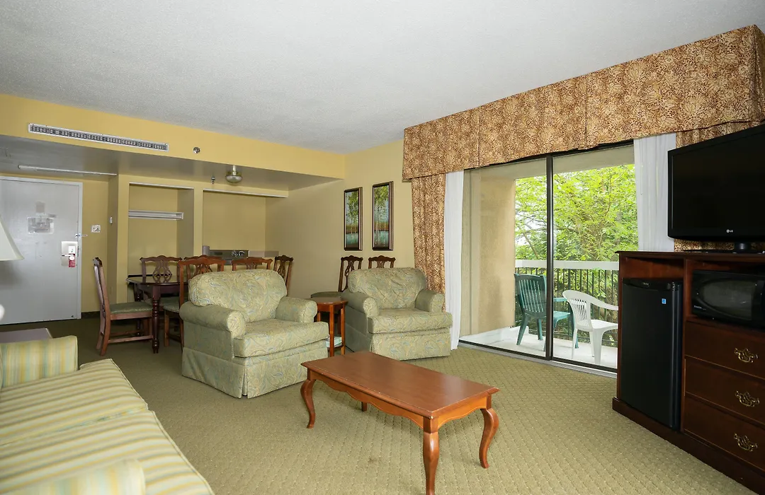 Clarion Hotel & Suites - Convention Center Fredericksburg-1