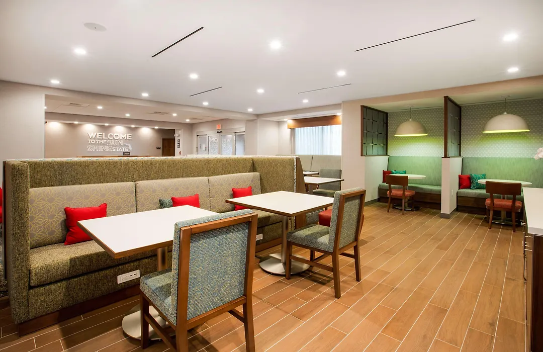 Hampton Inn & Suites North Port, Fl-1