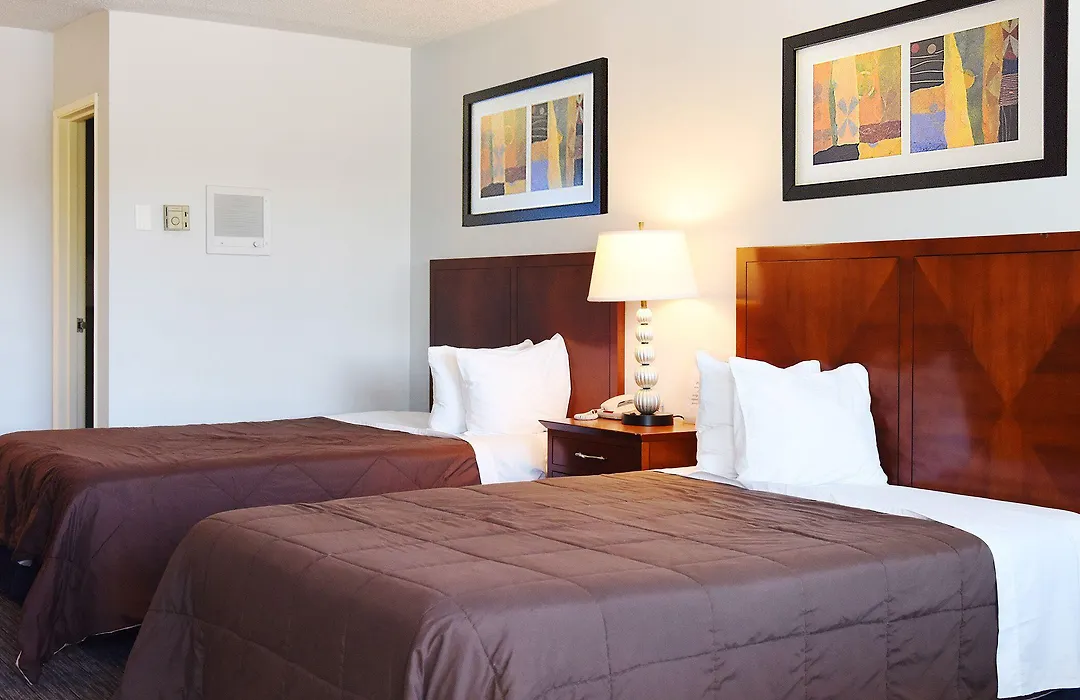 Greeley University Inn/ Greeley Inn-1