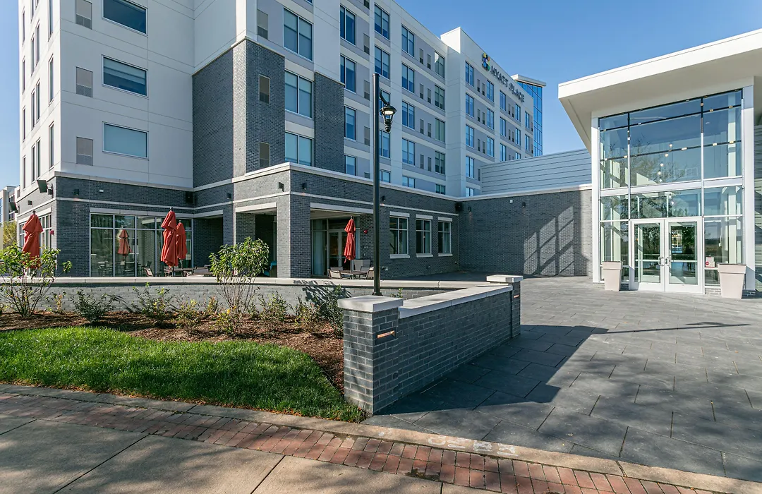 Hyatt Place Wilmington Riverfront-1