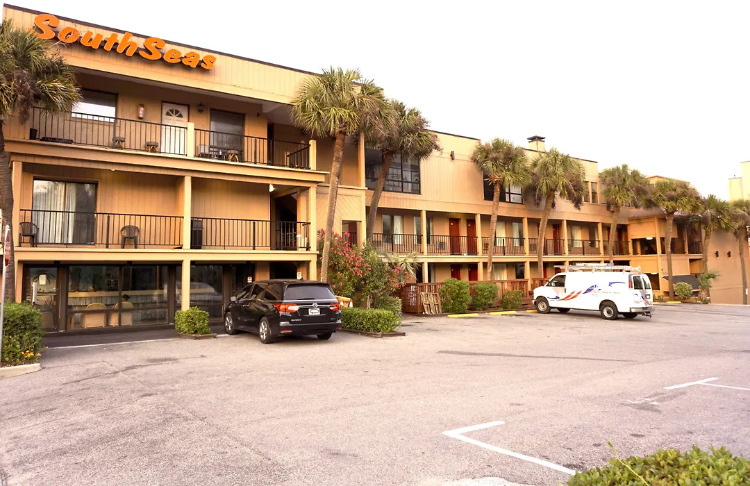 South Seas Ocean Front-1